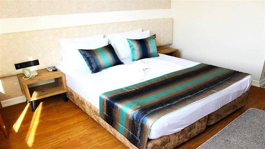 Grand Boss Suit Hotel Mersin Mersin  Exterior photo
